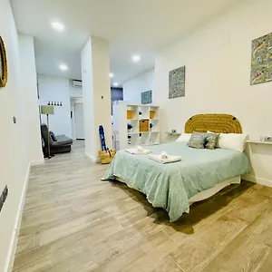 Bien Ubicado, Completo Y Nuevo P7 Málaga